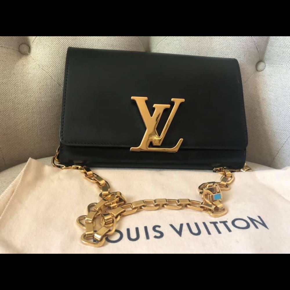 Louis Vuitton Louise chain GM